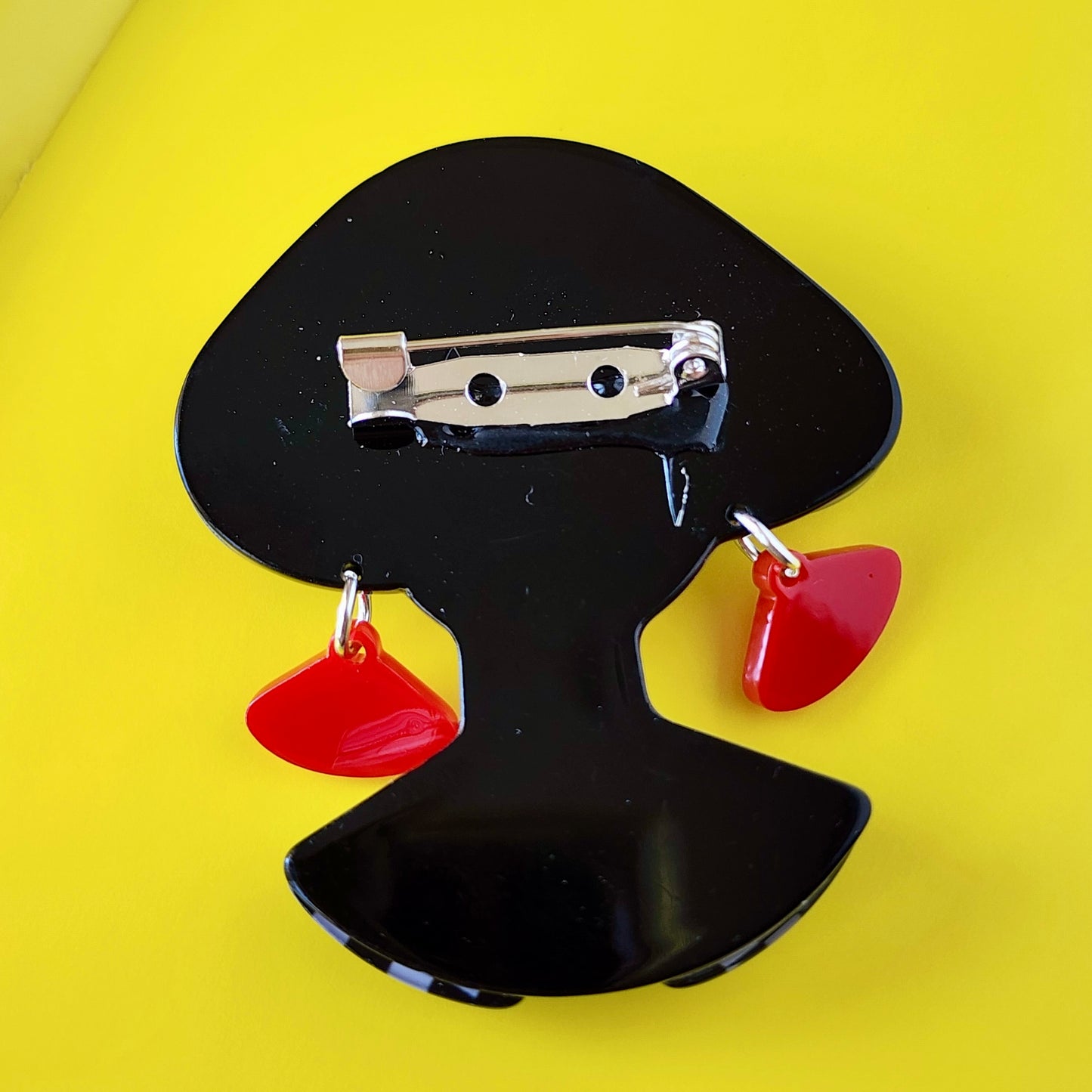 The Iris Brooch