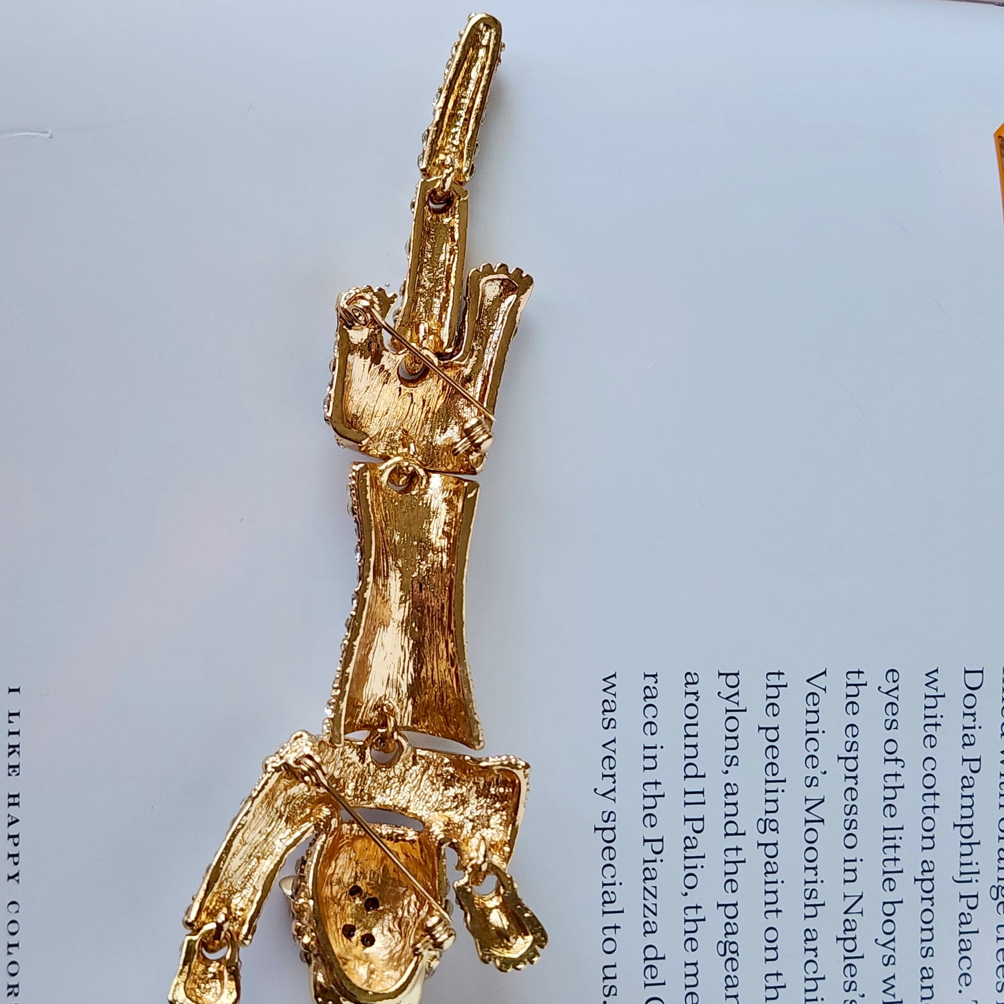 The Starlight Leopard Brooch