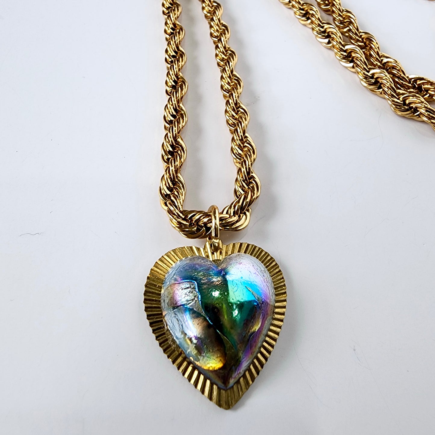 Lumière Heart Necklace