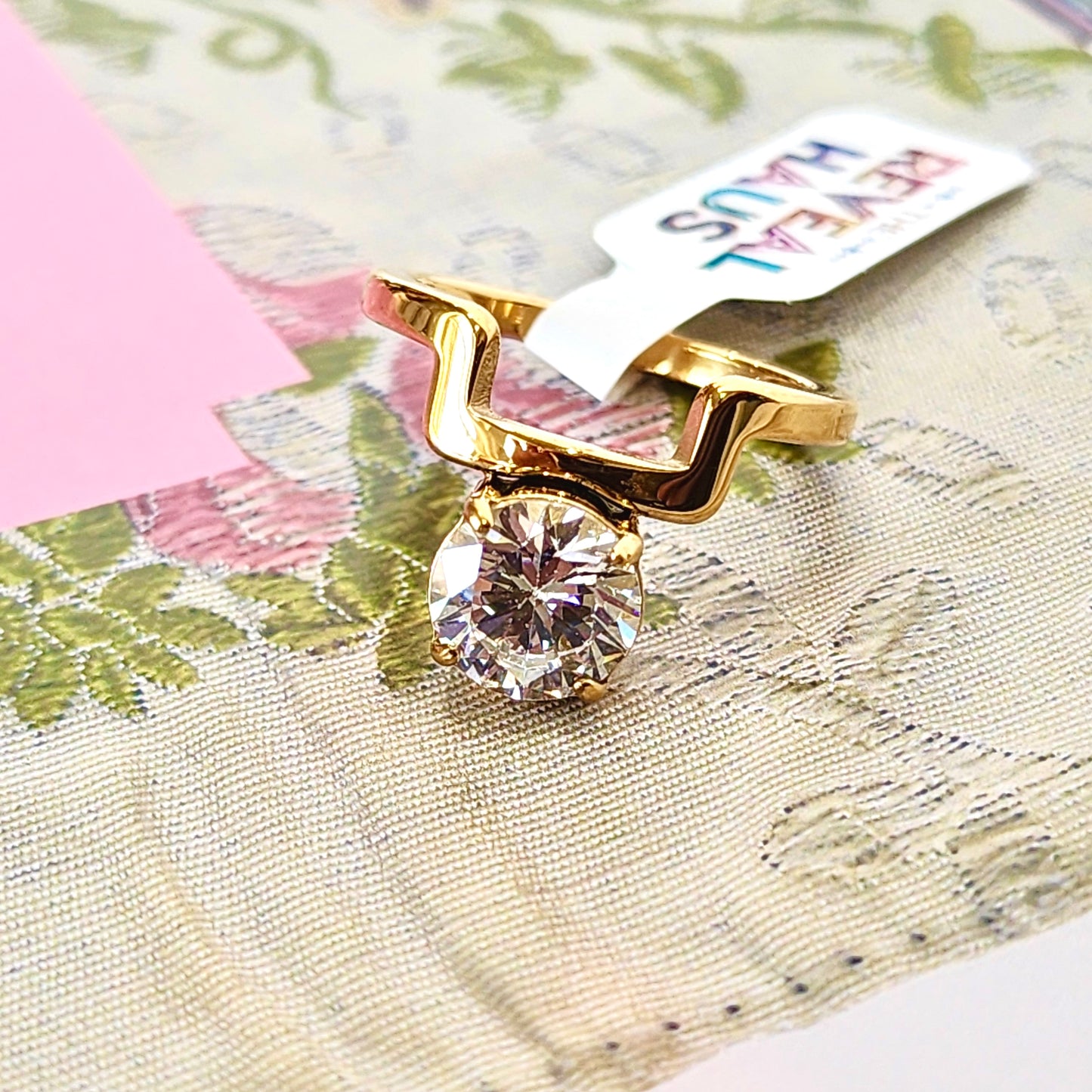 The Show Off Ring