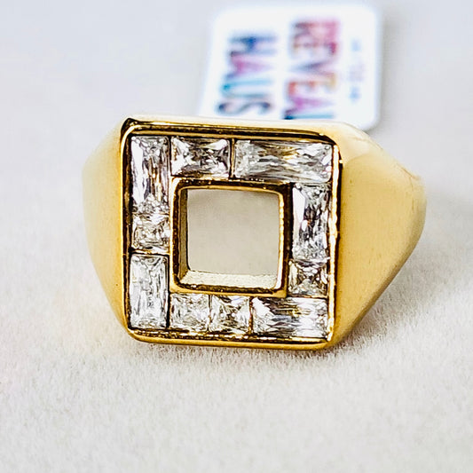 The Palazzo Ring