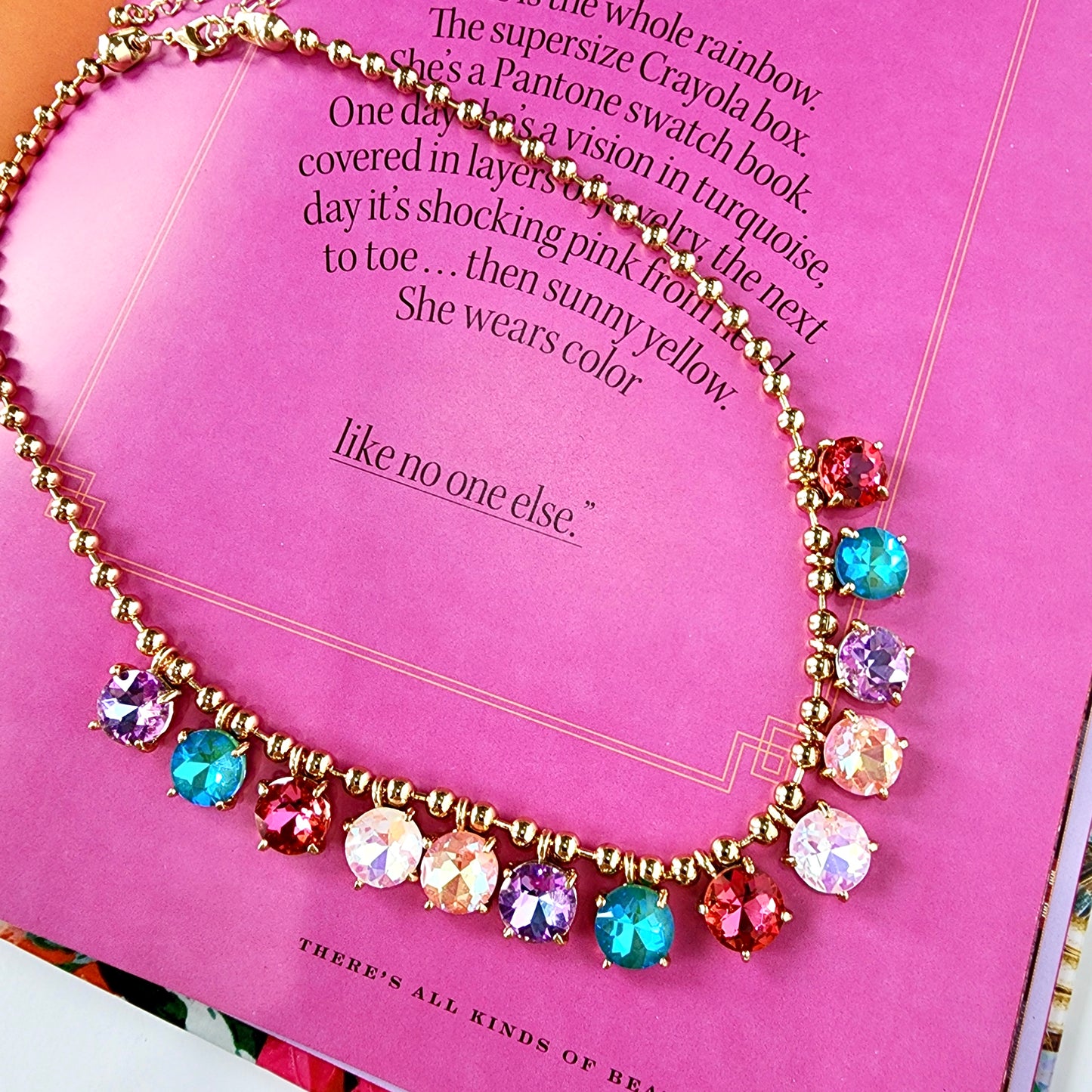 The Swift- Necklace Round