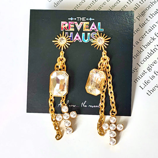 The Grace Crystal & Pearls Earrings