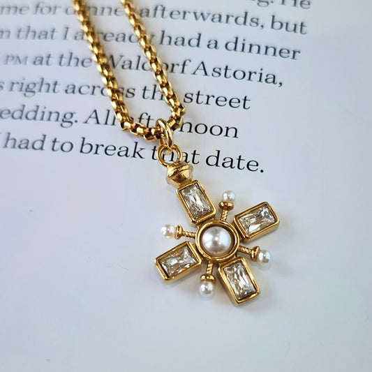 Radiant Hour Crystal Pearl Necklace