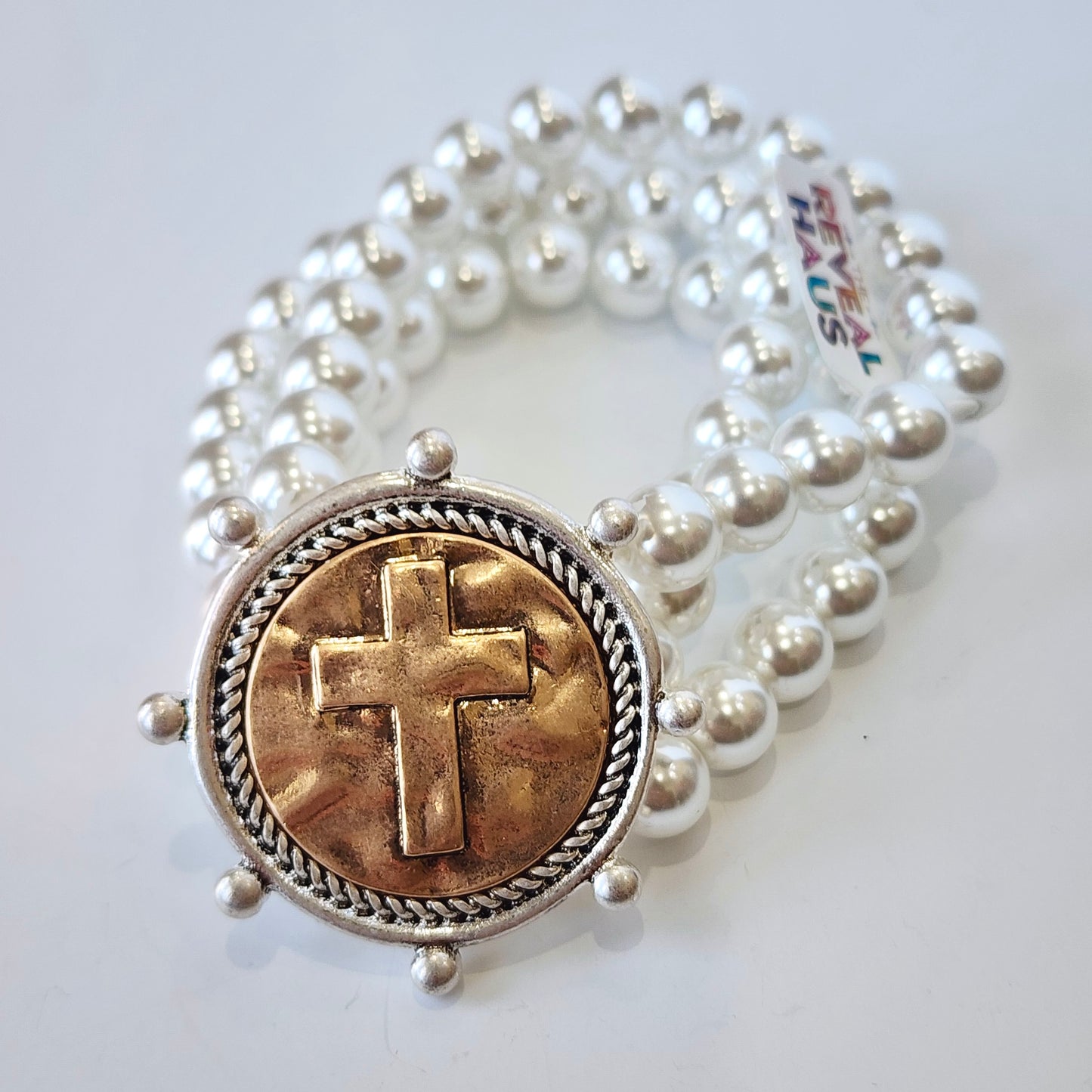 Cross Boss Pearl Bracelet