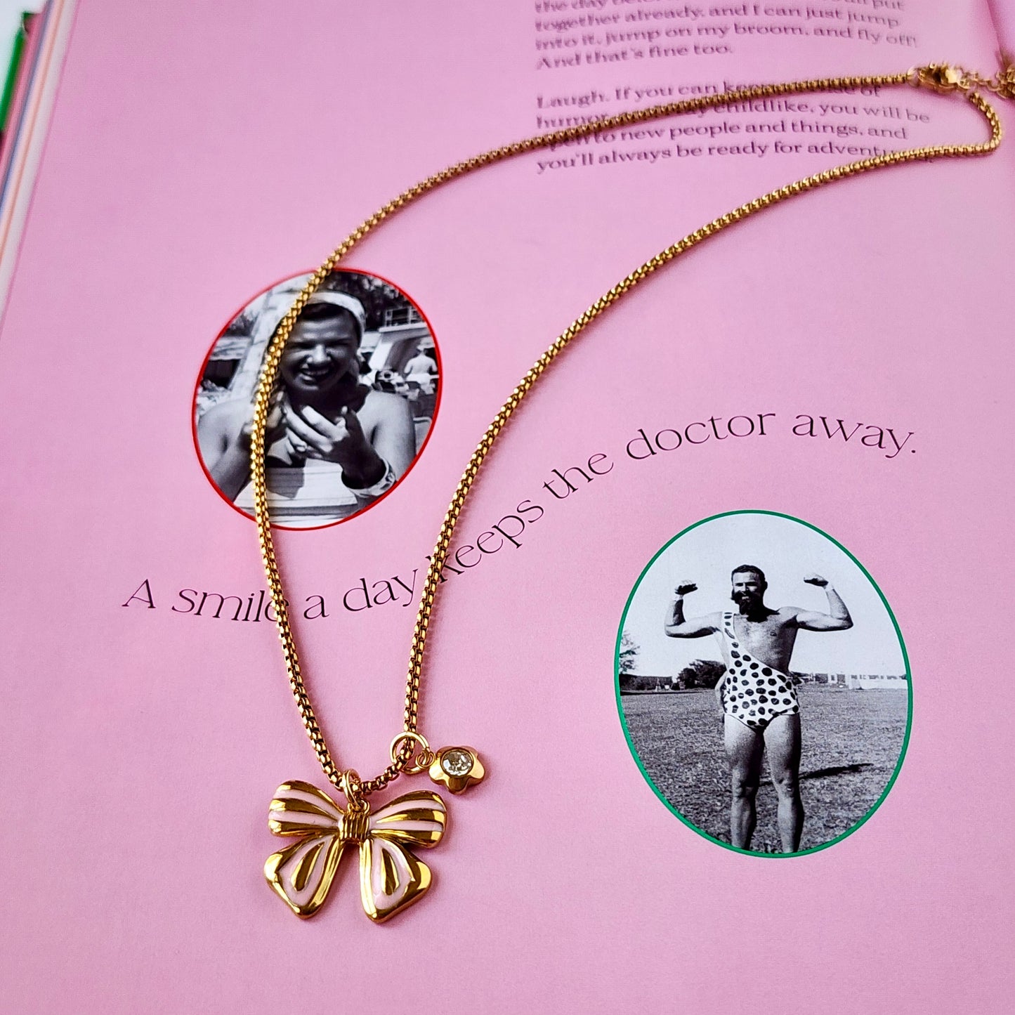 Blushed Bow Necklace