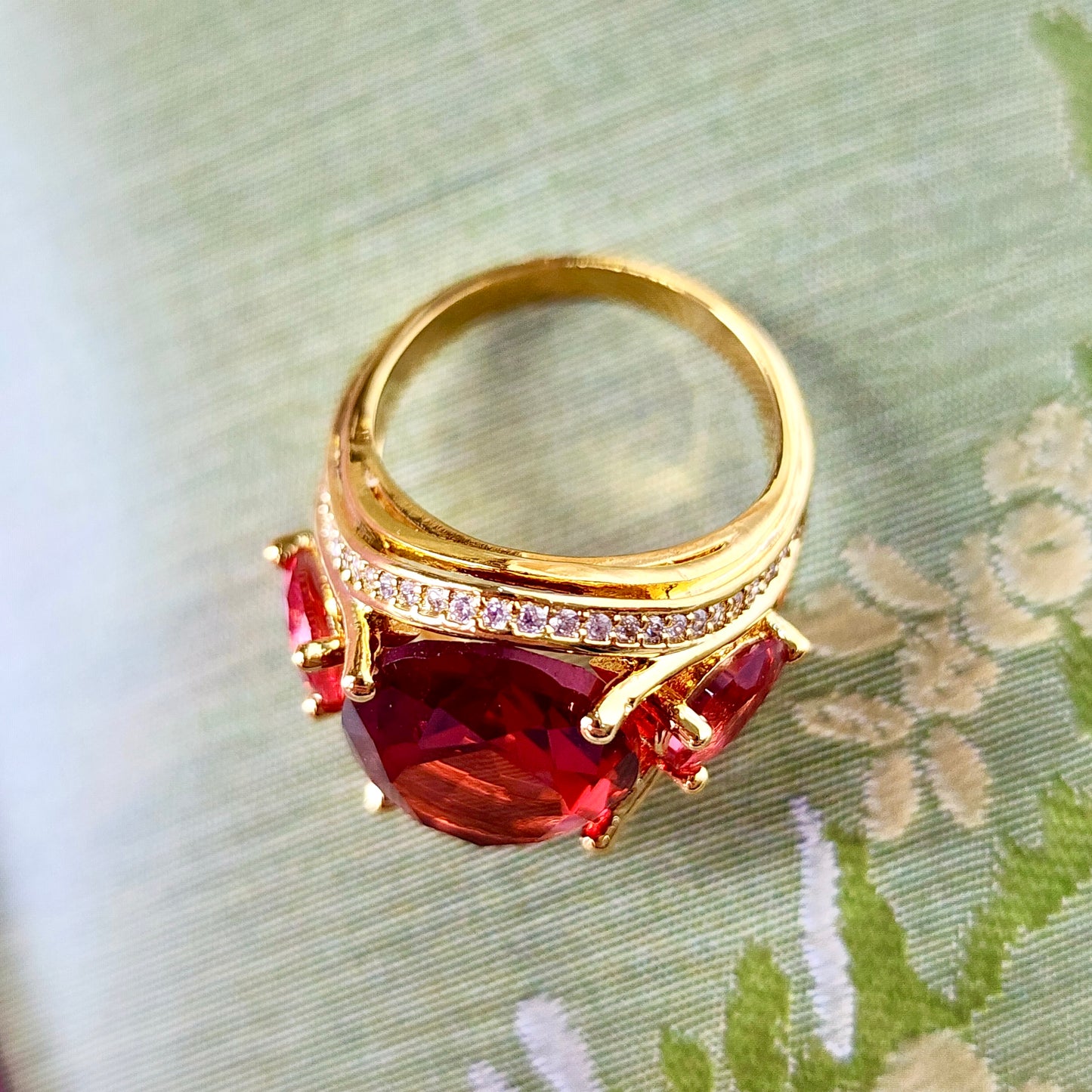 The Verona- Ring