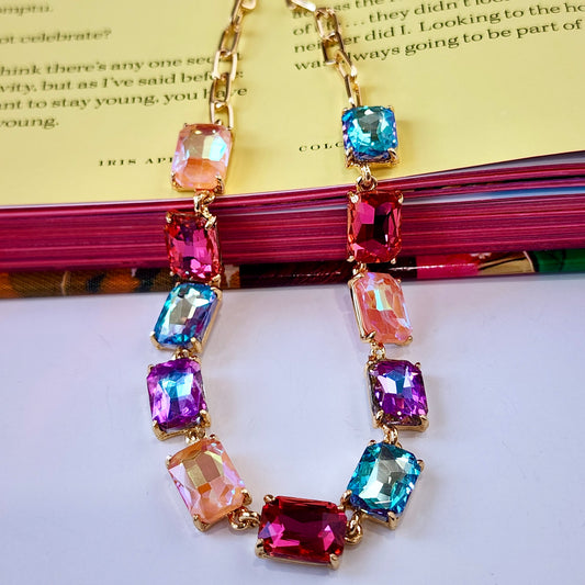 The Swift Crystal Necklace