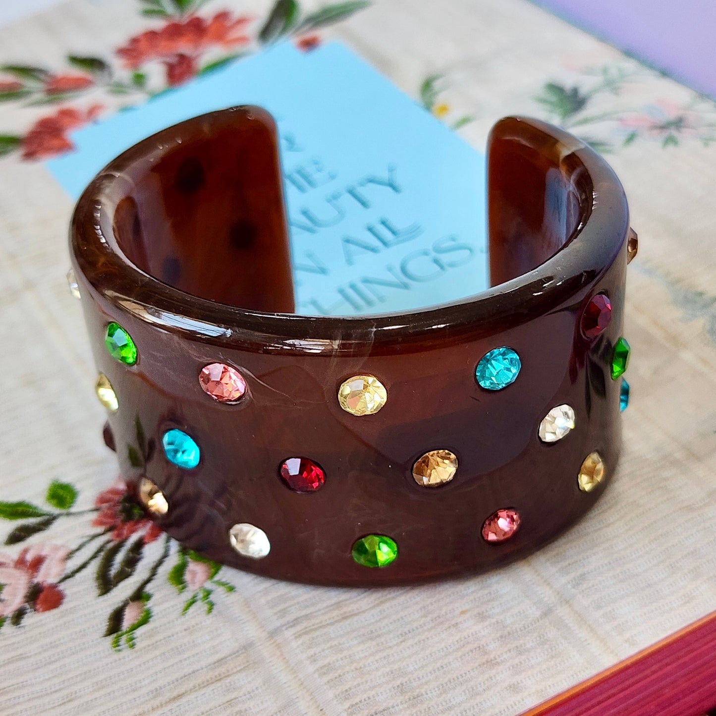 Studio Confetti Tortoise Brown  Bracelet Cuff
