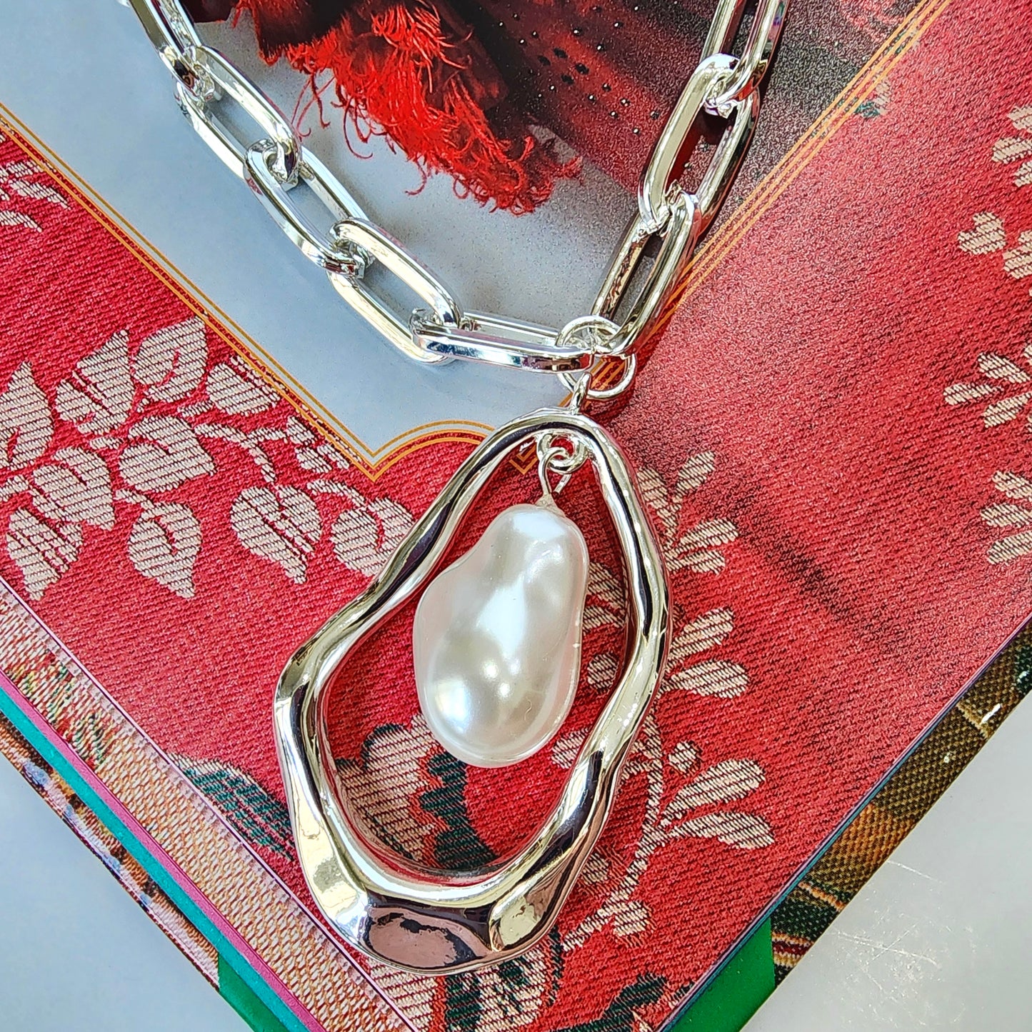 The Sabine Pearl Necklace