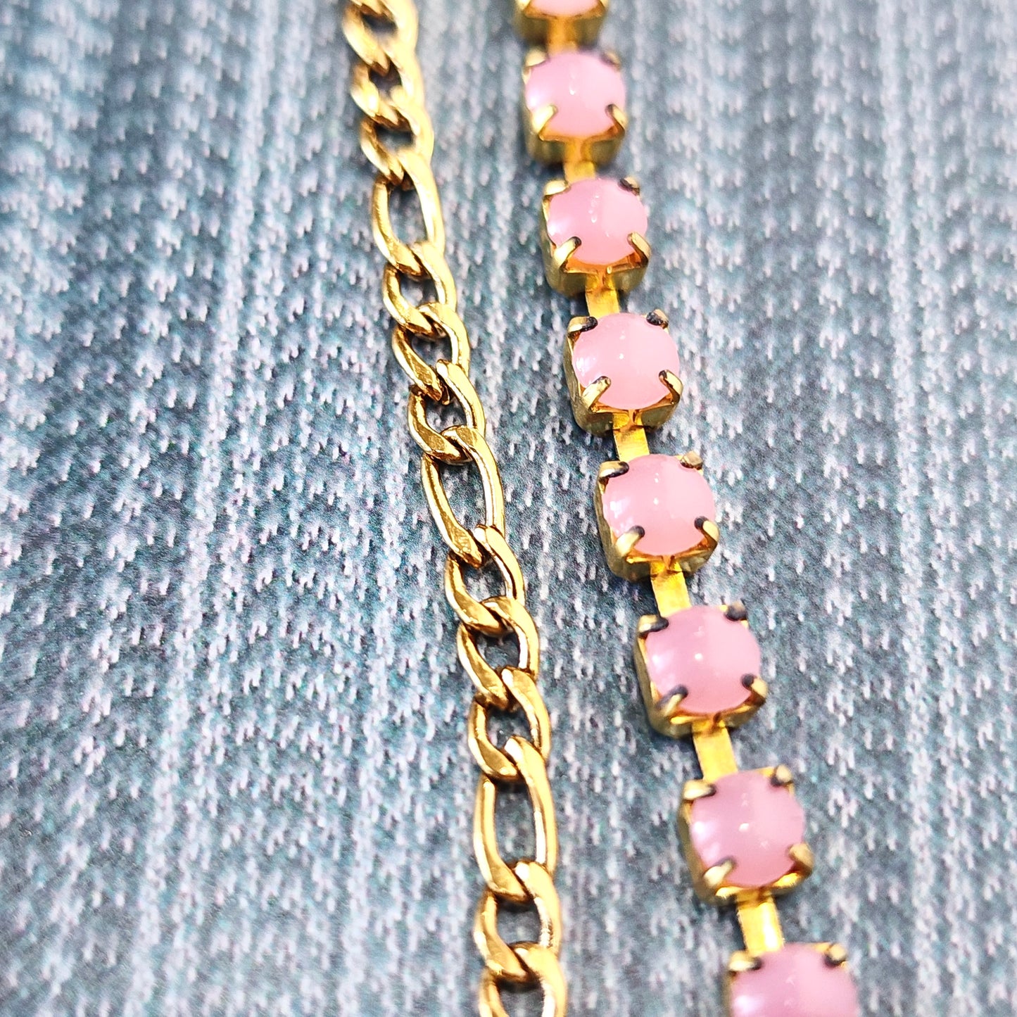 Petals- Pendant Crystal Necklace