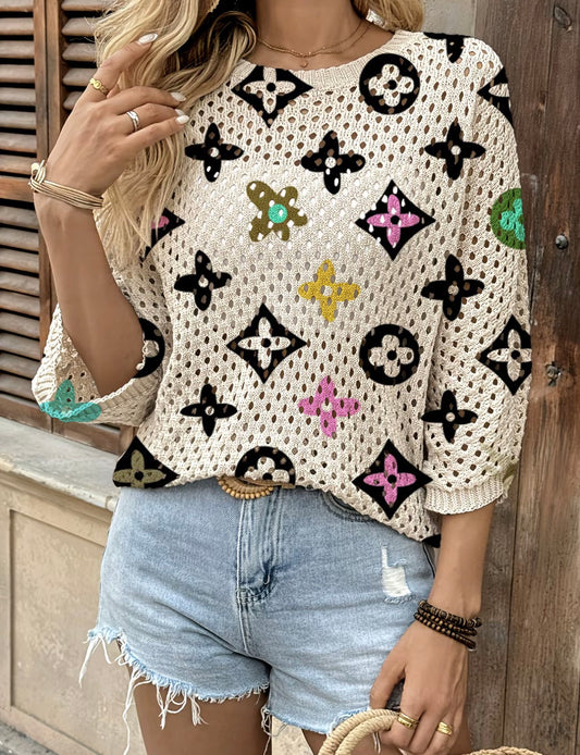 Spring and summer style, round neck hollow loose bat blouse, geometric print women's knit shirt